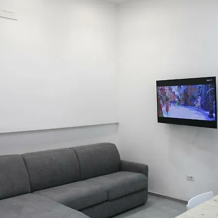 Loft 92 Апартаменты *